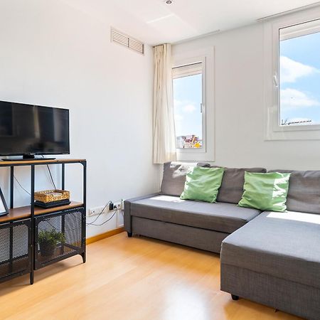 Апартаменты Fridays Flats Bright & Breezy Барселона Экстерьер фото